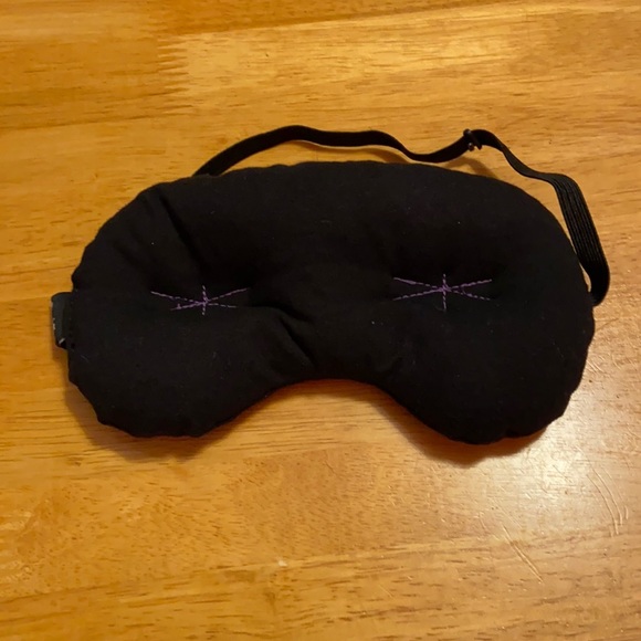 Brand new weighted eye pillow mask - Picture 2 of 7